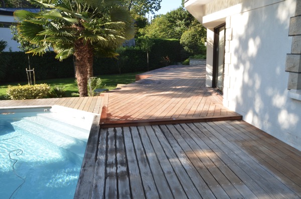 Deck de jacuzzi lames Timbertech 