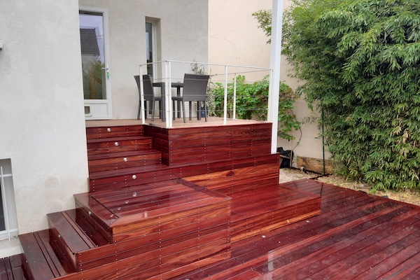 Deck de jacuzzi lames Timbertech 